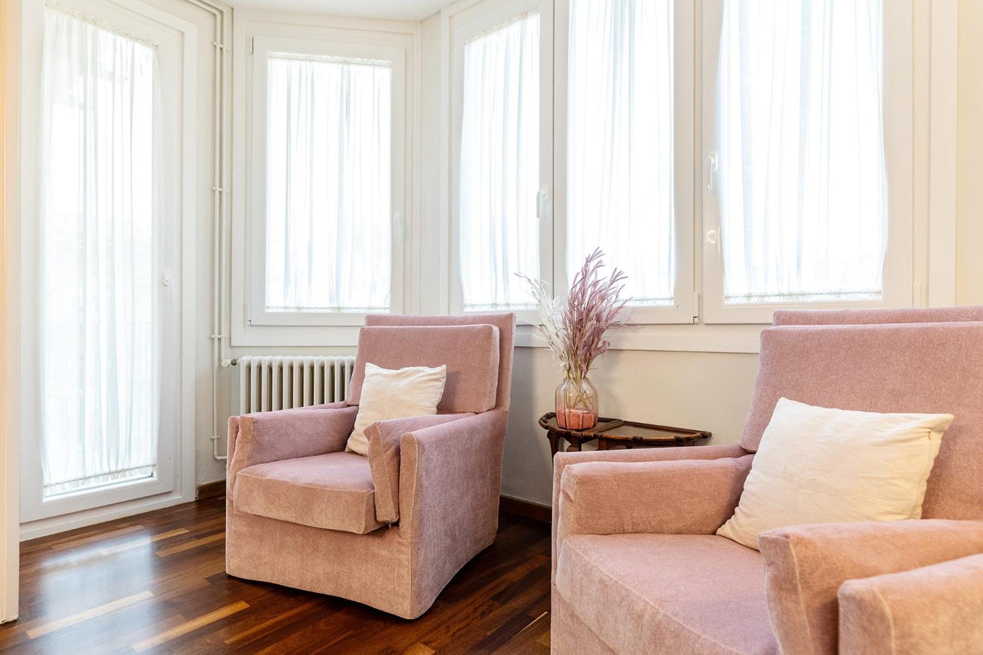 Large&beautiful apartment 4min from Passeig de Gràcia Barcelone Extérieur photo