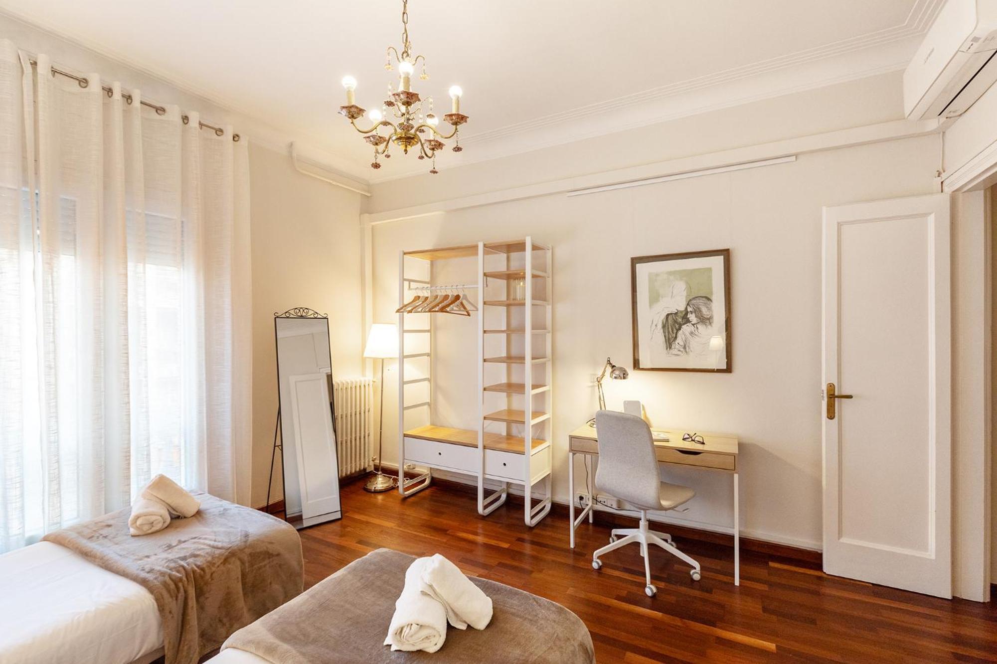 Large&beautiful apartment 4min from Passeig de Gràcia Barcelone Extérieur photo